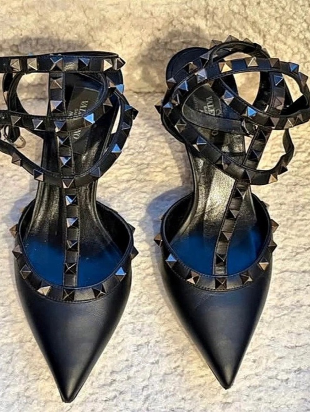 Valentino black kitten heels size 38